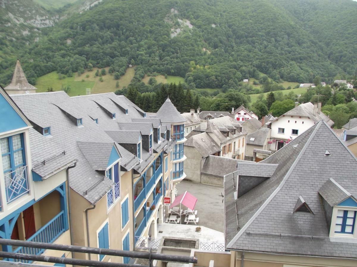 Les Goutilles Sainte-Marie-de-Campan Exterior photo